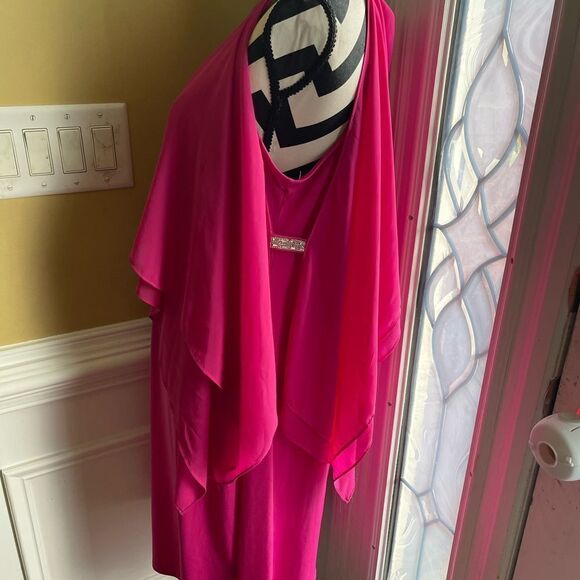 Glamour Hot pink polyester and spandex flowy sleeveless rhinestones accents SZ16 - Picture 4 of 12